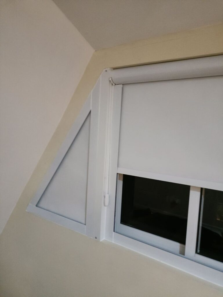 photo_4983511229008030684_y